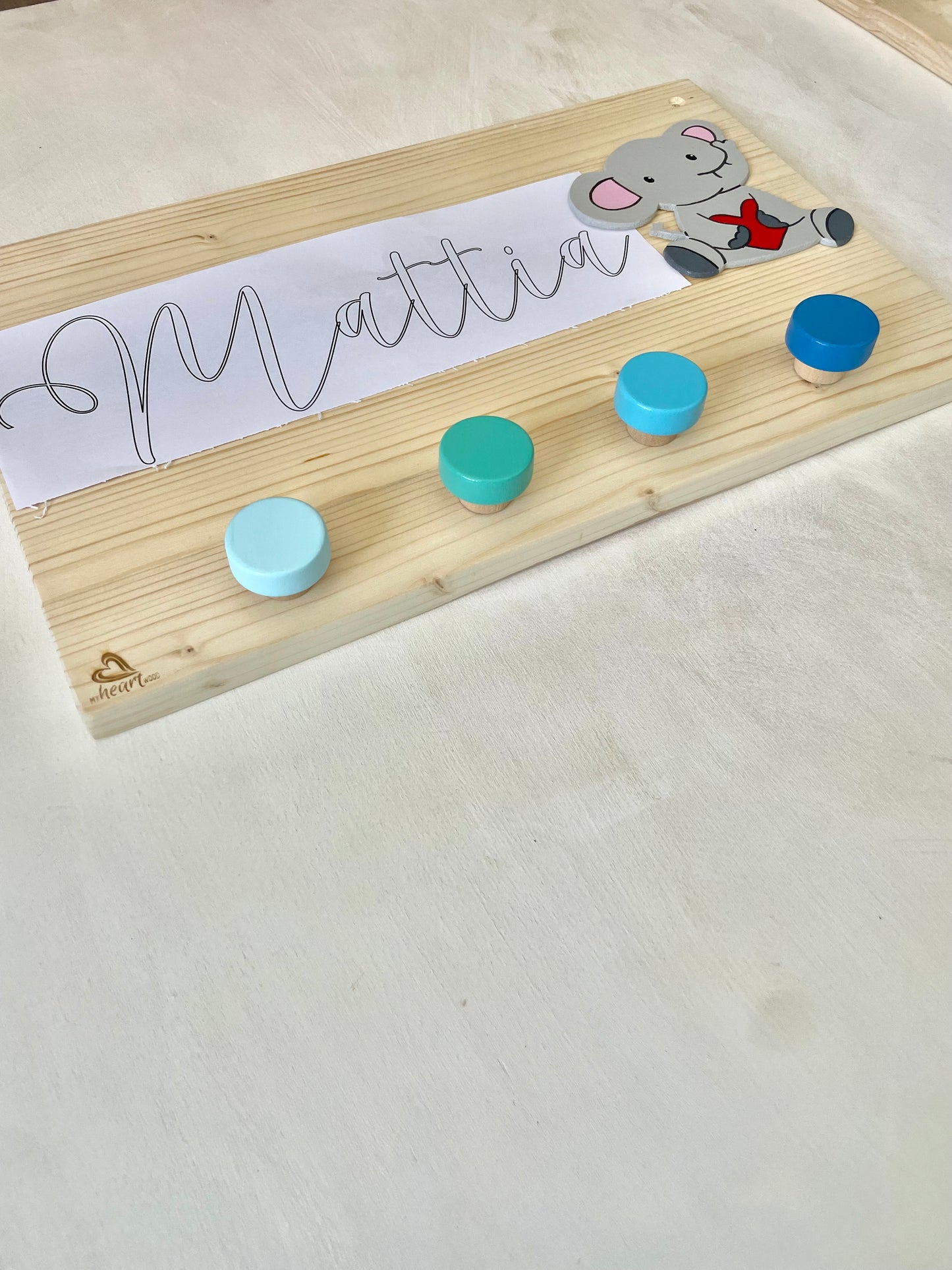 APPENDELLO - Appendi abiti personalizzato per le camerette di bimbi e ragazzi